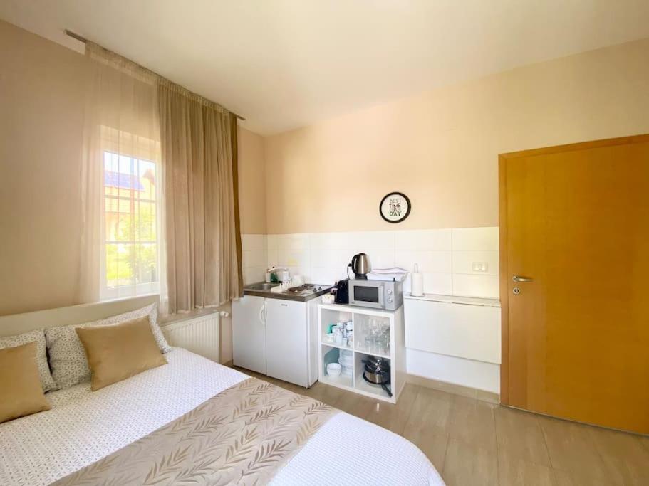 Linden Garden Apartment Postojna Kültér fotó